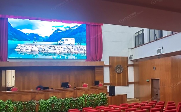 罗马尼亚户内P2.5全彩LED显示屏